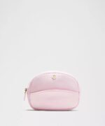 Lululemon City Essentials Pouch 2L