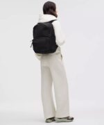 Lululemon Everywhere Backpack 22L - Imagen 2